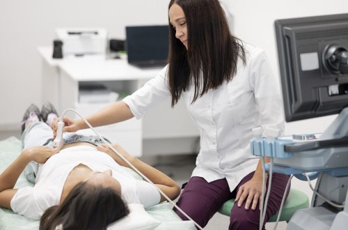 doctor-checking-patients-health